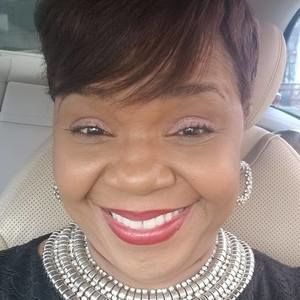 Meet your Posher, Gwen